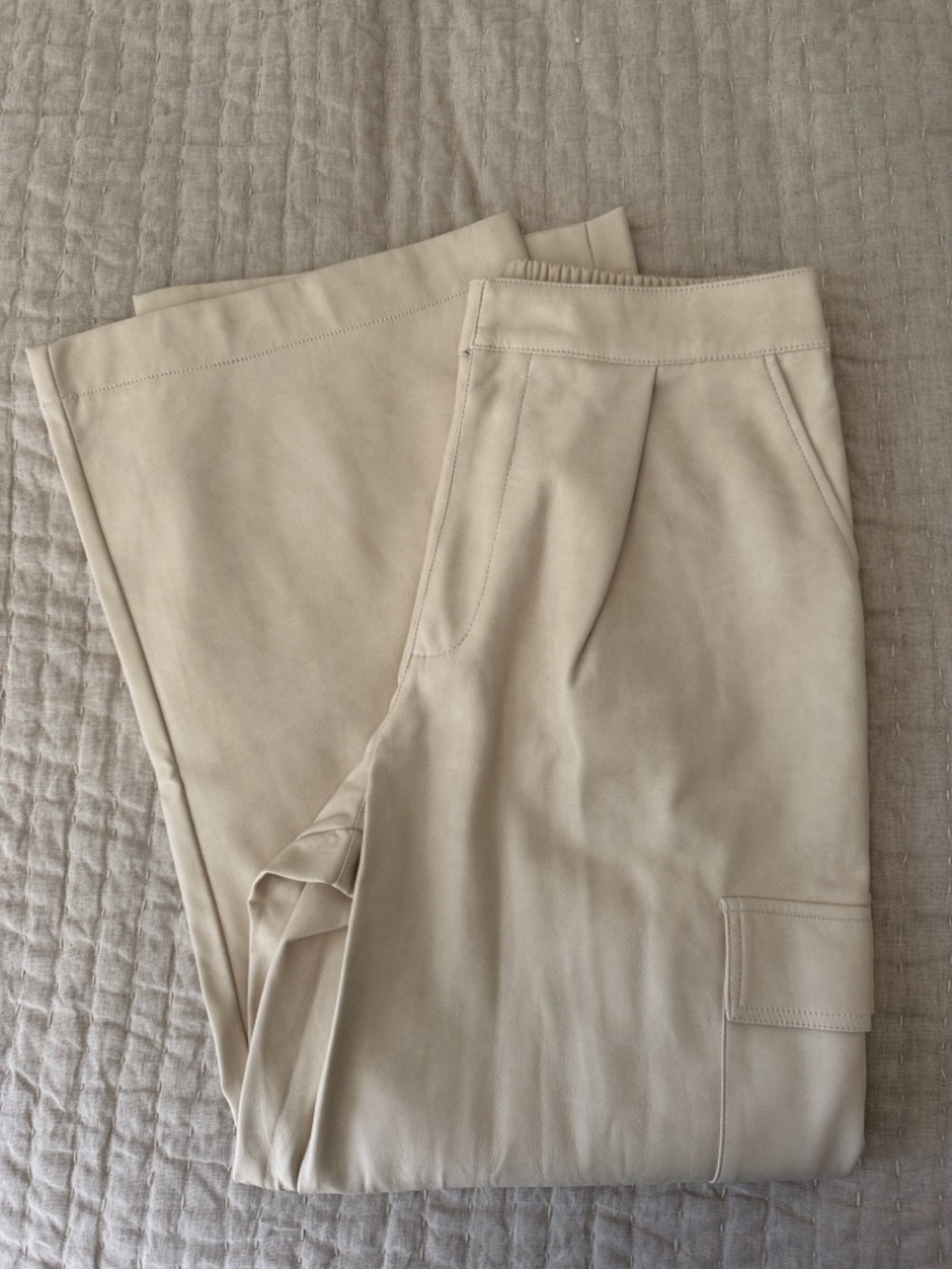 Avec Les Filles Wide Leg Trousers Women's Medium Light Beige/Cream Pleated Pants